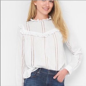 Gap cotton eyelet button down